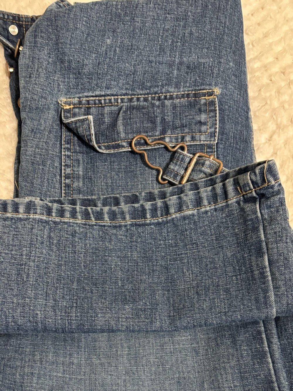 Jean - Picture 3 of 3